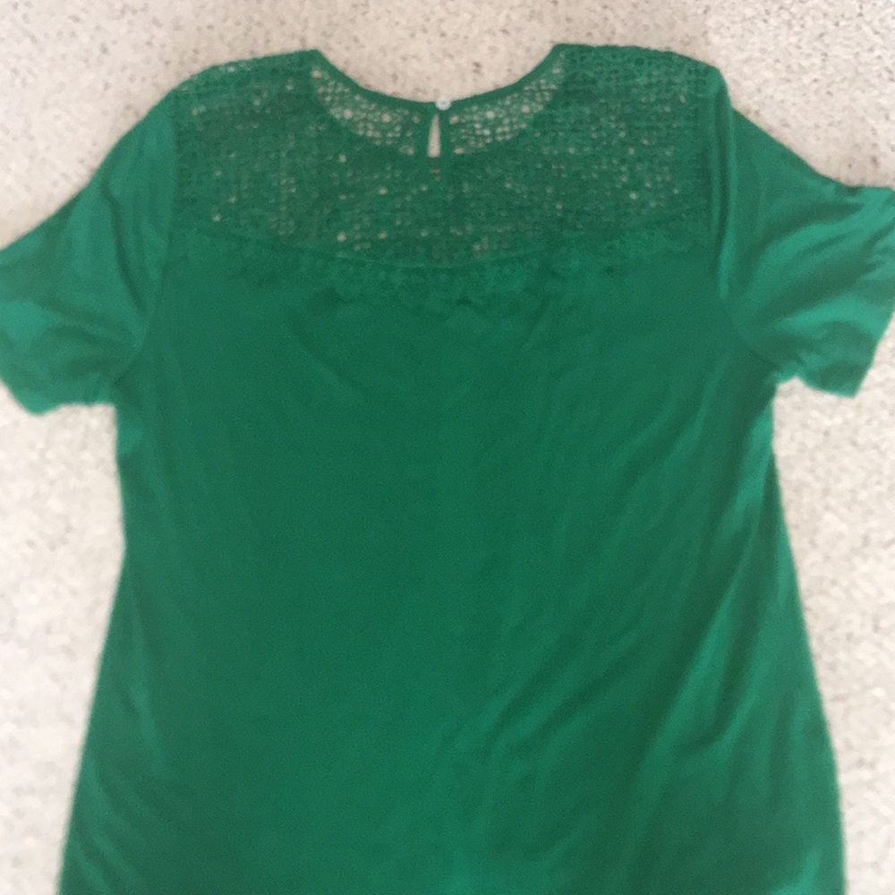 Daniel Rainn Kelly Green Top